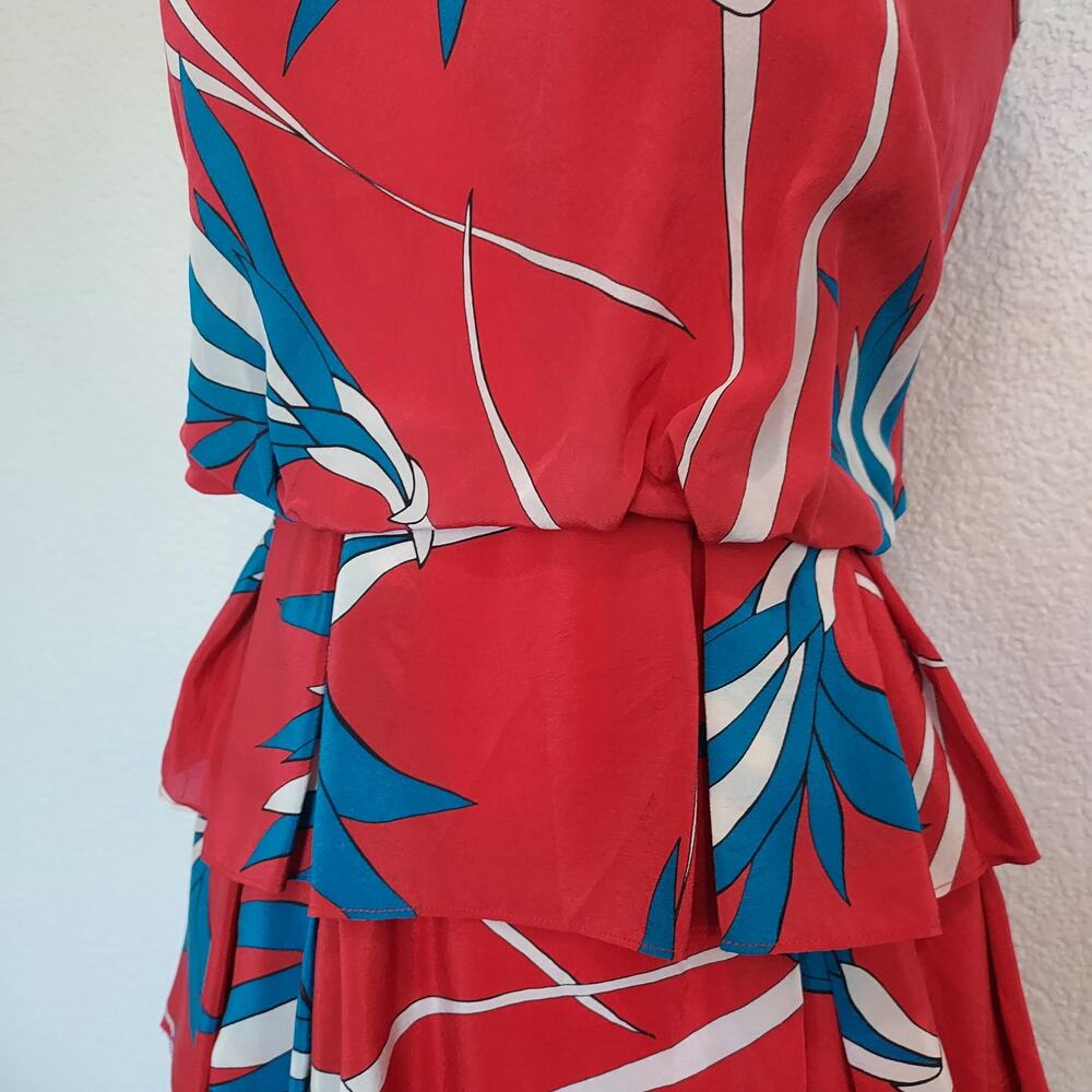 Sariah 100% Silk Red Palm Print Sleeveless Layered Dress Size 4 - Picture 6 of 13